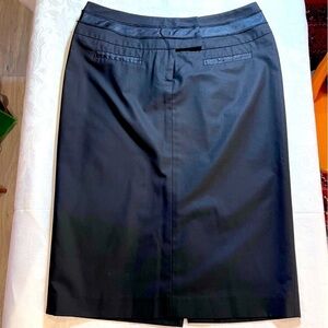 Mario Serrano Italy Black Midi Pencil skirt Slit Faux pocket Zip closure size 8
